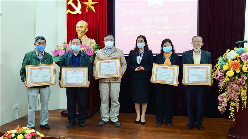 Ủy ban MTTQ Việt Nam quận Hoàn Kiếm tổng kết công tác Thanh tra nhân dân – Giám sát đầu tư của cộng đồng GSĐTCCĐ năm 2021
