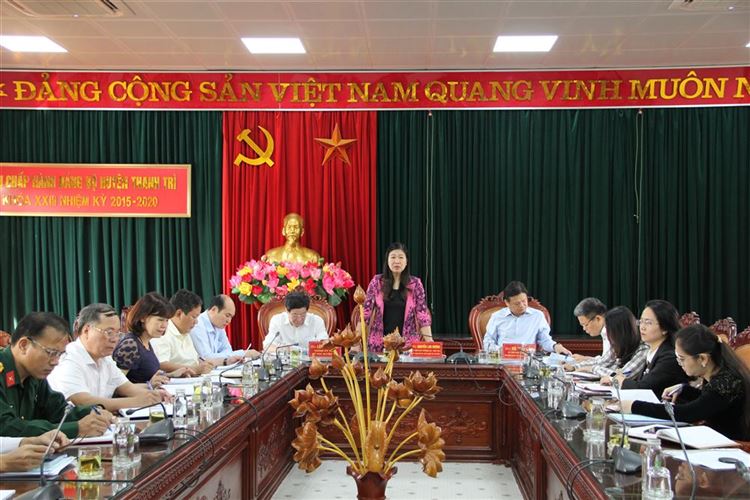 Chủ tịch Ủy ban MTTQ Việt Nam TP Nguyễn Lan Hương kiểm tra công tác chuẩn bị Đại hội Đảng bộ các cấp tại huyện Thanh Trì