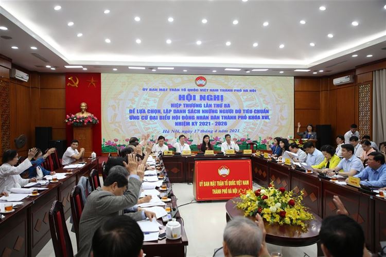 Ủy ban MTTQ Việt Nam thành phố Hà Nội tổ chức Hội nghị hiệp thương lần thứ ba để lựa chọn, lập danh sách những người đủ tiêu chuẩn ứng cử đại biểu HĐND thành phố Hà Nội khóa XVI, nhiệm kỳ 2021 - 2026.