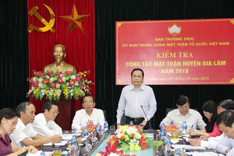 Ban Thường trực Ủy ban Trung ương MTTQ Việt Nam kiểm tra công tác Mặt trận huyện Gia Lâm năm 2018