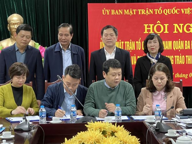 Ủy ban MTTQ Việt Nam quận Ba Đình ký giao ước thi đua năm 2021