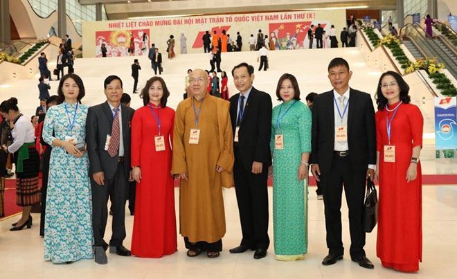 Gặp mặt các đại biểu dự Đại hội đại biểu toàn quốc Mặt trận Tổ quốc Việt Nam lần thứ IX