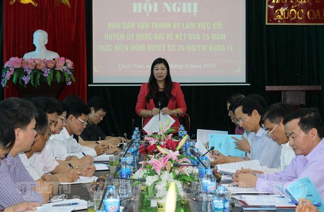 Ban Dân vận Thành ủy làm việc với huyện Quốc Oai