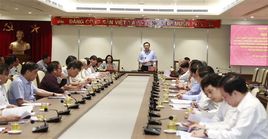 Hà Nội: Lấy ý kiến văn nghệ sĩ, trí thức, chức sắc tôn giáo góp ý vào Dự thảo Văn kiện Đại hội lần thứ XVII Đảng bộ thành phố