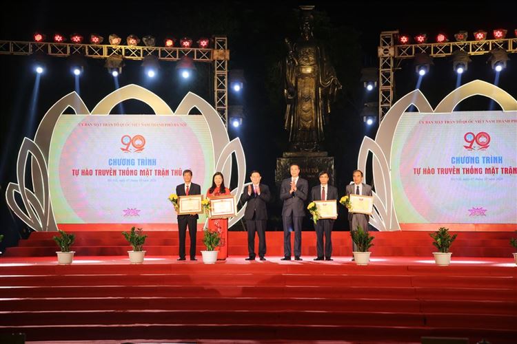 Hà Nội trang trọng tổ chức Lễ kỷ niệm 90 năm ngày truyền thống MTTQ Việt Nam