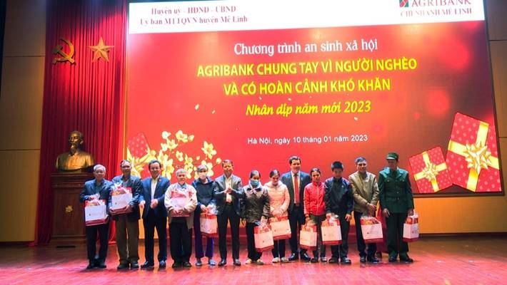  Ủy ban MTTQ Việt Nam huyện Mê Linh phối hợp tổ chức Chương trình an sinh xã hội chung tay vì người nghèo và hộ có hoàn cảnh khó khăn nhân dịp Tết Nguyên đán Quý Mão 2023.