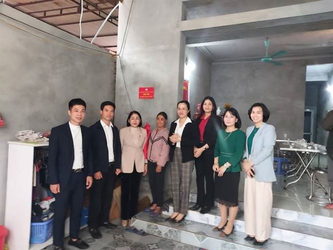 Ủy ban MTTQ Việt Nam huyện Sóc Sơn phối hợp với Ủy ban MTTQ Việt Nam huyện Gia Lâm tổ chức Chương trình bàn giao nhà Đại đoàn kết cho hộ nghèo năm 2022