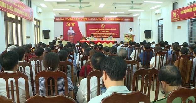 Đại biểu Quốc hội thành phố Hà Nội tiếp xúc cử tri huyện Phúc Thọ