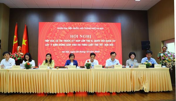 Đoàn đại biểu Quốc hội thành phố Hà Nội tiếp xúc với cử tri huyện Thạch Thất trước Kỳ họp thứ 6, Quốc hội khóa XV, lấy ý kiến đóng góp vào Dự thảo Luật Thủ đô (sửa đổi)