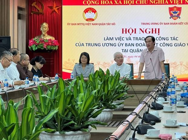 Quận Tây Hồ tiếp đoàn Trung ương Ủy ban Đoàn kết Công giáo Việt Nam đến thăm và làm việc