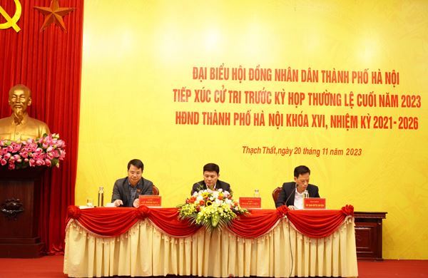 Tổ đại biểu HĐND Thành phố Hà Nội tiếp xúc cử tri huyện Thạch Thất trước Kỳ họp thường lệ cuối năm 2023