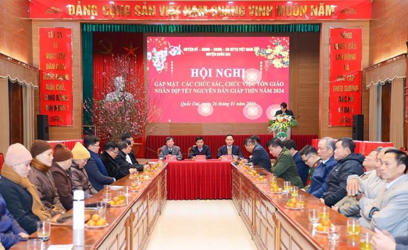 Huyện Quốc Oai gặp mặt các chức sắc, chức việc tôn giáo nhân dịp Tết Giáp Thìn 2024