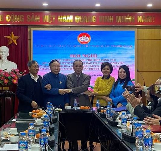 Uỷ ban MTTQ Việt Nam quận Thanh Xuân tổ chức hội nghị phát động thi đua, ký kết chương trình phối hợp công tác năm 2024