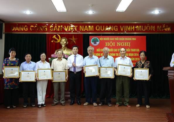 Quận Hoàng Mai tổ chức hội nghị biểu dương Người cao tuổi tham gia xây dựng hệ thống chính trị cơ sở  giai đoạn 2014 - 2019 