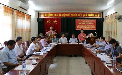 MTTQ thị xã Sơn Tây phản biện dự thảo Đề án “Hỗ trợ phát triển làng nghề bánh tẻ Phú Nhi gắn với du lịch thị xã Sơn Tây giai đoạn 2019 - 2021, định hướng đến năm 2025”