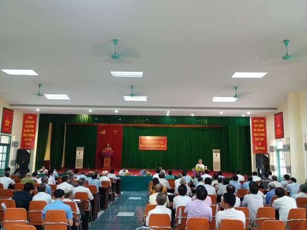 Hội nghị tiếp xúc giữa tổ đại biểu HĐND TP với cử tri xã Tân Hội, huyện Đan Phượng