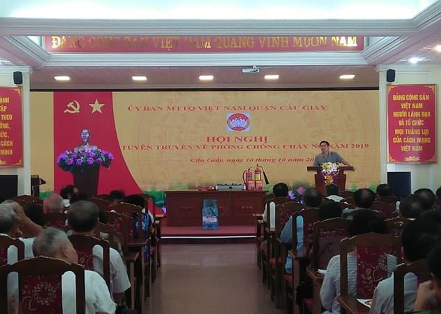 Ủy ban MTTQ Việt Nam quận Cầu Giấy tuyên truyền, hướng dẫn kỹ năng về công tác phòng cháy chữa cháy năm 2019.  
