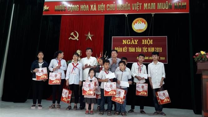 Huyện Ứng Hòa tổ chức “Ngày hội đại đoàn kết toàn dân tộc ở khu dân cư”