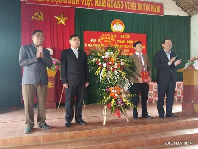 Ngày hội đại đoàn kết tại thôn Khánh Chúc Đồi, xã Khánh Thượng, huyện Ba Vì