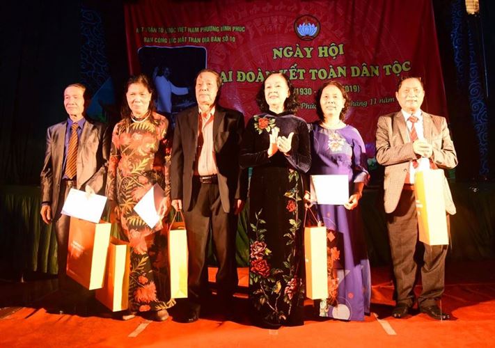 Trưởng ban Dân vận Trung ương dự Ngày hội Đại đoàn kết toàn dân tộc tại quận Ba Đình