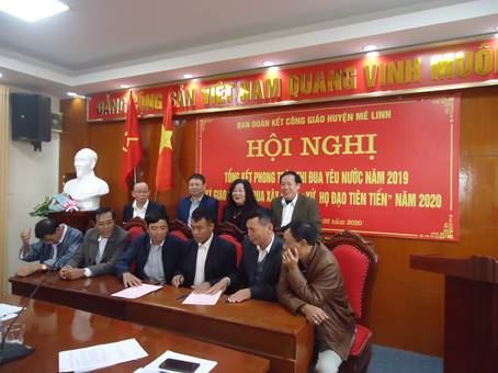 Ban đoàn kết Công giáo huyện Mê Linh tổng kết phong trào thi đua yêu nước năm 2019 và ký giao ước thi đua xây dựng “Xứ, Họ đạo tiên tiến” năm 2020.