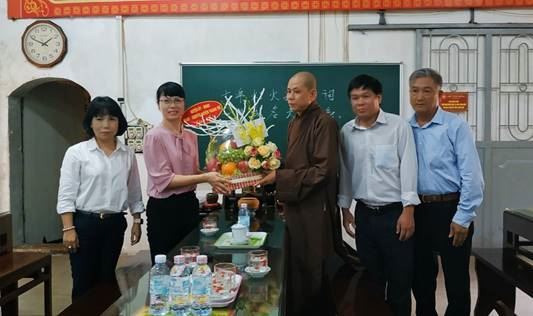 Lãnh đạo huyện Thanh Trì thăm chúc mừng đại lễ Phật đản, Phật lịch 2564, dương lịch 2020