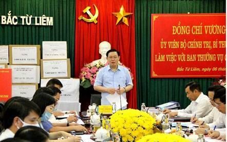 Đồng chí Vương Đình Huệ - Ủy viên Bộ Chính trị, Bí thư Thành ủy Hà Nội làm việc với Quận ủy Bắc Từ Liêm