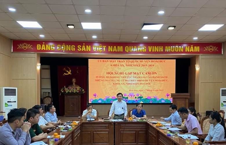 Ủy ban MTTQ Việt Nam huyện Hoài Đức tổ chức hội nghị gặp mặt những người không tiếp tục tham gia ứng cử Đại biểu HĐND huyện Hoài Đức nhiệm kỳ 2021-2026