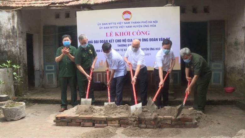 Khởi công xây dựng nhà ở cho cựu chiến binh khó khăn ở huyện Ứng Hòa  