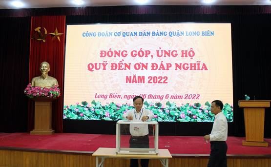 Quận Long Biên phát động ủng hộ quỹ “Đền ơn, đáp nghĩa” năm 2022