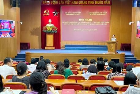 Ủy ban MTTQ Việt Nam quận Thanh Xuân tập huấn về an toàn thực phẩm năm 2022