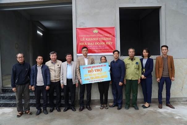 Ủy ban MTTQ Việt Nam huyện Mê Linh tổ chức Lễ khánh thành nhà Đại đoàn kết tại thị trấn Chi Đông, huyện Mê Linh