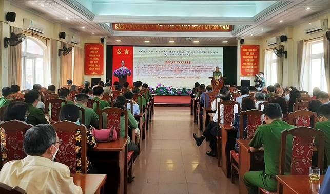 Ủy ban MTTQ Việt Nam và Công an quận Cầu Giấy tổ chức Hội nghị tổng kết 10 năm thực hiện Chương trình phối hợp số 09/CTr-BCA-MTTW ngày 01/8/2013 giữa Bộ Công an với Ban Thường trực Ủy ban Trung ương MTTQ Việt Nam và các tổ chức thành viên về “Đẩy mạnh phong trào toàn dân bảo vệ an ninh Tổ quốc trong tình hình mới” giai đoạn 2013- 2023