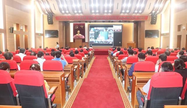 Đoàn đại biểu Quốc hội tiếp xúc cử tri quận Hoàng Mai, huyện Gia Lâm trước kỳ họp thứ 5, Quốc hội khóa XV