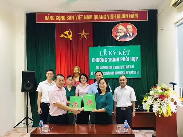 Sơn Tây: Ký kết chương trình công tác giữa Ủy ban MTTQ Việt Nam thị xã và Ngân hàng chính sách xã hội thị xã