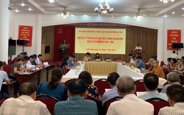 Quận Cầu Giấy phối hợp tổ chức hội nghị tiếp xúc cử tri  sau kỳ họp thứ 12 HĐND thành phố Hà Nội.