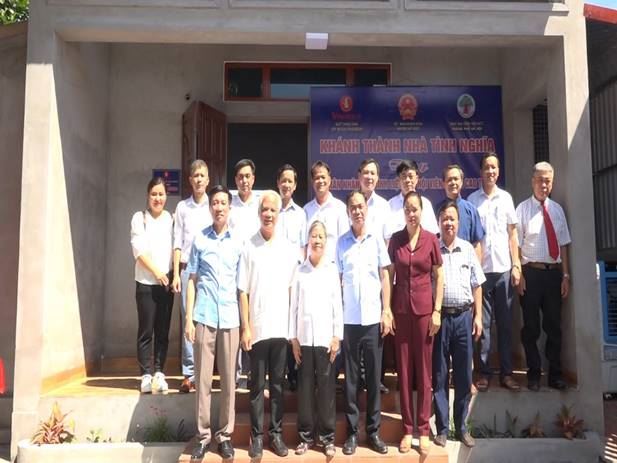 Uỷ ban MTTQ Việt Nam huyện Mỹ Đức phối hợp khánh thành nhà tình nghĩa cho thân nhân gia đình Liệt sĩ tại xã An Tiến