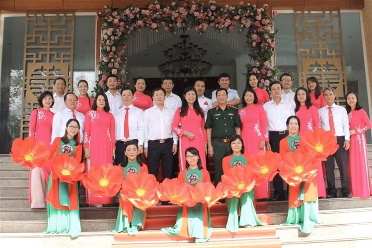 Ủy ban MTTQ Việt Nam TP tham gia Chương trình giao lưu văn nghệ khối dân vận và lực lượng vũ trang “Sáng mãi niềm tin”
