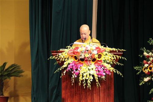 Hòa thượng Thích Bảo Nghiêm, Trưởng ban Trị sự giáo hội Phật giáo Việt Nam thành phố Hà Nội tham luận 