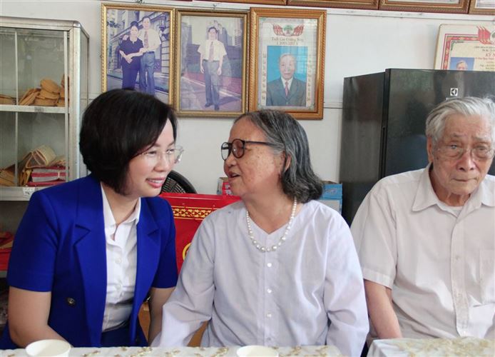 Chủ tịch Ủy ban Mặt trận Tổ quốc Việt Nam thành phố Hà Nội Bùi Huyền Mai: “Tháng 7 trọn nghĩa tri ân”