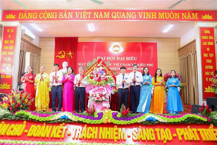 Đồng chí Nguyễn Thị Thu Trang giữ chức Chủ tịch Ủy ban Mặt trận Tổ quốc xã Kiều Phú nhiệm kỳ 2025-2030