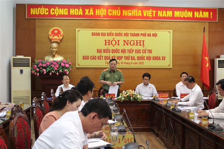 Đại biểu Quốc hội thành phố Hà Nội tiếp xúc cử tri các quận Tây Hồ, Bắc Từ Liêm và huyện Hoài Đức