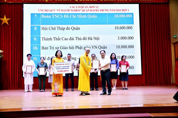 Uỷ ban MTTQ Việt Nam quận Hai Bà Trưng đẩy mạnh triển khai tháng cao điểm “Vì người  nghèo và an sinh xã hội” năm 2022
