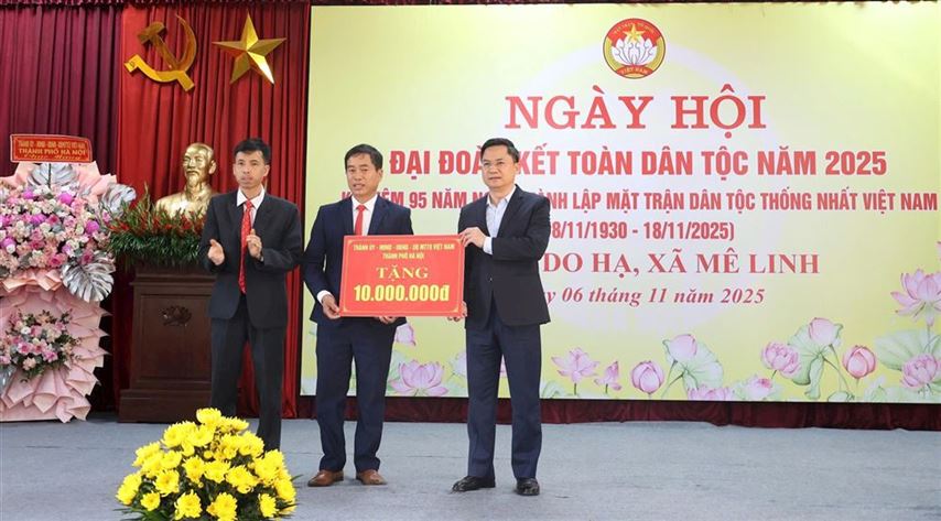 Ấm tình Ngày hội Đại đoàn kết ở thôn Do Hạ, xã Mê Linh
