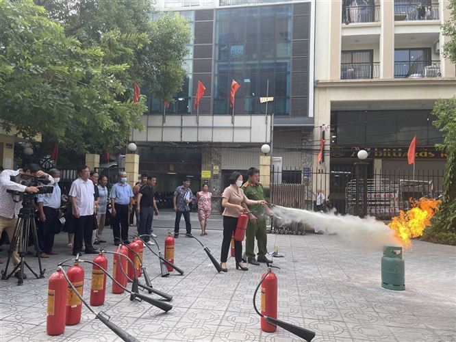 Ủy ban MTTQ Việt Nam quận Hai Bà Trưng tuyên truyền công tác phòng cháy chữa cháy hưởng ứng Ngày “Toàn dân phòng cháy và chữa cháy năm 2022”