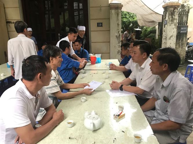 Phó Chủ tịch Ủy ban MTTQ Việt Nam TP Hà Nội thăm gia đình có nạn nhân tử vong do mưa giông