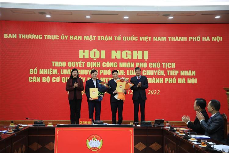 Ban Thường trực Ủy ban MTTQ Việt Nam Thành phố lấy phiếu tín nhiệm cán bộ lãnh đạo và thực hiện công tác cán bộ
