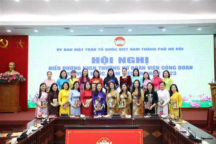 Công đoàn cơ quan Ủy ban MTTQ Việt Nam thành phố Hà Nội tổ chức hội nghị kỷ niệm 113 năm Ngày Quốc tế phụ nữ, 1983 năm cuộc khởi nghĩa Hai Bà Trưng.