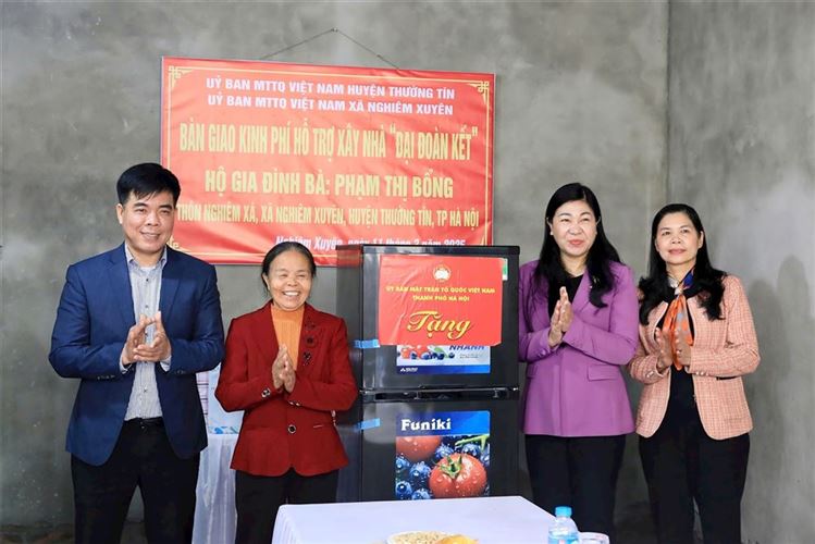 Thực hiện Chương trình số 08-CTr/TU của Thành ủy Hà Nội: An sinh xã hội - điểm sáng nổi bật về chăm lo đời sống nhân dân