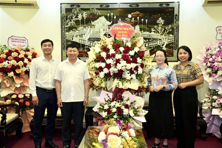 Đổi mới sáng tạo, xứng đáng là chỗ dựa vững chắc của nông dân Thủ đô